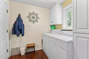 1953 Kenard St NW, Salem, OR 97304 - Photo 16
