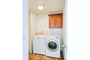 3228 Northeast Daffodil Drive, McMinnville, OR 97128 - Photo 18