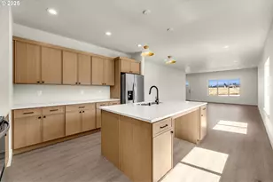 301 Cap Ave, Winlock, WA 98596 - Photo 12