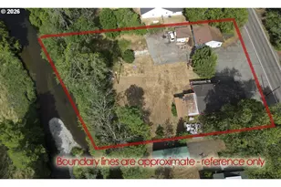 8622 E Evans Creek Rd, Rogue River, OR 97537 - Photo 14