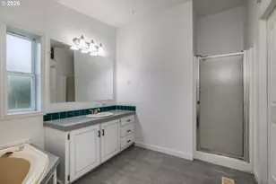 32580 Tide Creek Rd, Deer Island, OR 97054 - Photo 12