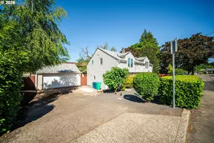 18910 SE Mildred St, Milwaukie, OR 97267 - Photo 1