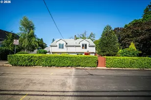 18910 SE Mildred St, Milwaukie, OR 97267 - Photo 2