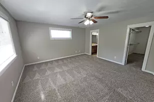 573 E 13th Pl, Lafayette, OR 97127 - Photo 16