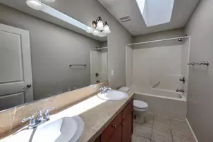 573 E 13th Pl, Lafayette, OR 97127 - Photo 18