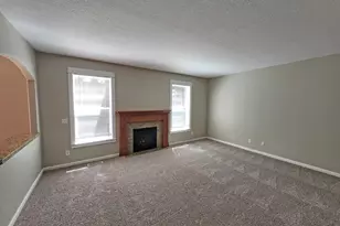 573 E 13th Pl, Lafayette, OR 97127 - Photo 8
