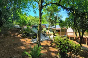 10503 NW 3rd St, Portland, OR 97231 - Photo 16