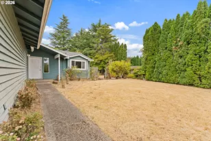 2460 S Dogwood St, Cornelius, OR 97113 - Photo 2