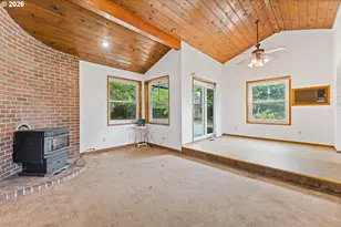 2460 S Dogwood St, Cornelius, OR 97113 - Photo 4