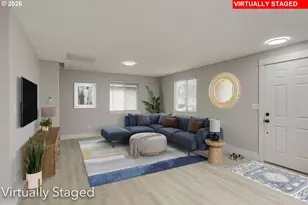 601 W 1st St, Newberg, OR 97132 - Photo 14