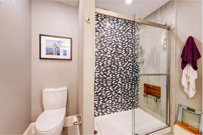 502 NE Knott St, Portland, OR 97212 - Photo 28