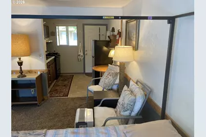 1260 10th St #12, Florence, OR 97439 - Photo 8