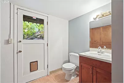 15300 SE Minerva Rd, Milwaukie, OR 97267 - Photo 28