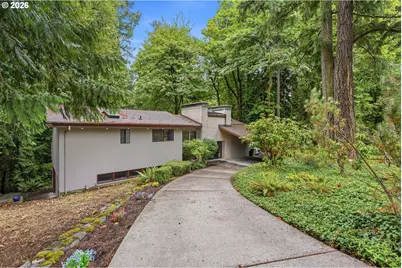15300 SE Minerva Rd, Milwaukie, OR 97267 - Photo 2