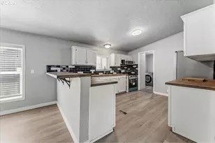 8300 NE Quatama St, Beaverton, OR 97006 - Photo 16