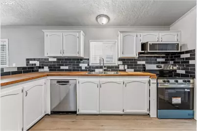 8300 NE Quatama St #159, Beaverton, OR 97006 - Photo 20