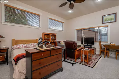 610 NE Sundance Ct, Hillsboro, OR 97124 - Photo 30