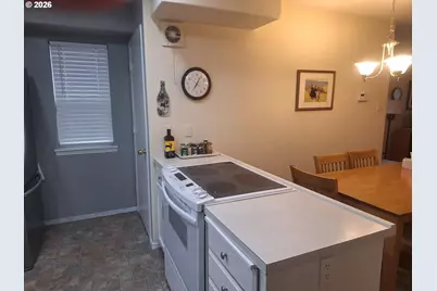 5212 NE 85th Ave, Vancouver, WA 98662 - Photo 8