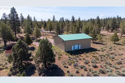 69375 Lake Dr, Sisters, OR 97759 - Photo 34