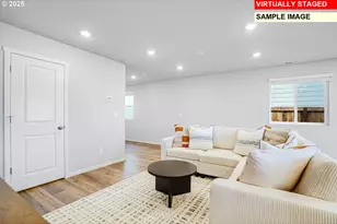 2219 Sawtelle Dr, Woodburn, OR 97071 - Photo 4