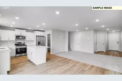 2219 Sawtelle Dr, Woodburn, OR 97071 - Photo 18