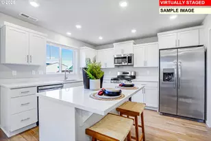 2219 Sawtelle Dr, Woodburn, OR 97071 - Photo 8