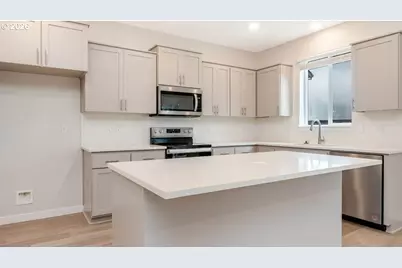 2705 Soapstone Ave SE, Salem, OR 97306 - Photo 8