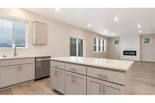 2705 Soapstone Ave SE, Salem, OR 97306 - Photo 10