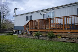 200 Emils Way, Roseburg, OR 97471 - Photo 6