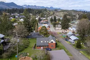 35620 9th St, Nehalem, OR 97131 - Photo 4