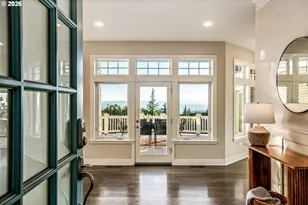 9037 NW Murdock St, Portland, OR 97229 - Photo 4