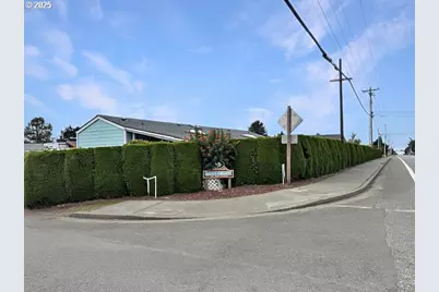 98042 W Benham Ln #1, Brookings, OR 97415 - Photo 10