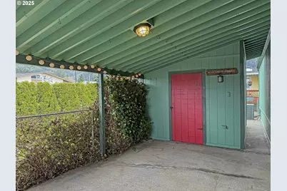 98042 W Benham Ln #1, Brookings, OR 97415 - Photo 8