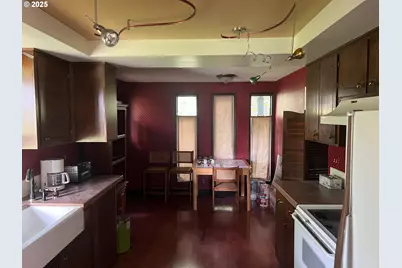 645 Kingswood Ave, Eugene, OR 97405 - Photo 4