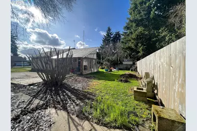 4041 Bell Ave, Eugene, OR 97402 - Photo 14