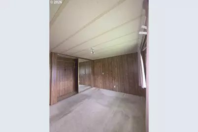 512 Shadow Ranch Ln, Roseburg, OR 97470 - Photo 8