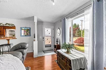 2343 Wilbur Ave, Eugene, OR 97402 - Photo 8