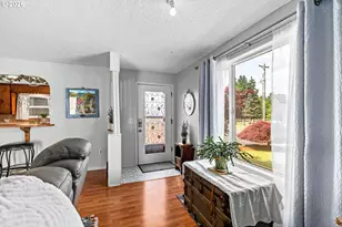 2343 Wilbur Ave, Eugene, OR 97402 - Photo 8