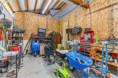 2343 Wilbur Ave, Eugene, OR 97402 - Photo 44