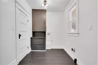 2307 NE Everett St, Portland, OR 97232 - Photo 30