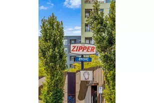 2307 NE Everett St, Portland, OR 97232 - Photo 44