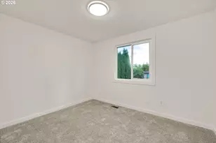 5070 SW 168th Pl, Beaverton, OR 97078 - Photo 18