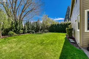 11075 SW Cabot St, Beaverton, OR 97005 - Photo 24