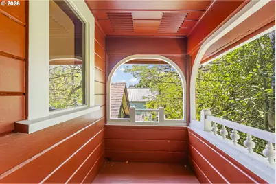 3206 S Kelly Ave, Portland, OR 97239 - Photo 16