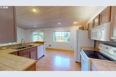 29224 Skunk Run Rd, Gold Beach, OR 97444 - Photo 16