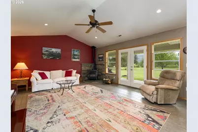 40500 NE 261st Ct, Amboy, WA 98601 - Photo 10