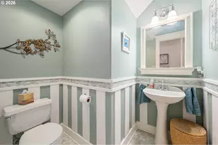 1915 Heitzman Way, Eugene, OR 97402 - Photo 18