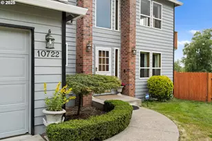 10722 SE Lexington St, Portland, OR 97266 - Photo 2