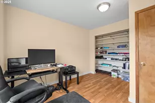 10722 SE Lexington St, Portland, OR 97266 - Photo 16