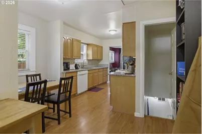 8105 SE Reedway St, Portland, OR 97206 - Photo 10